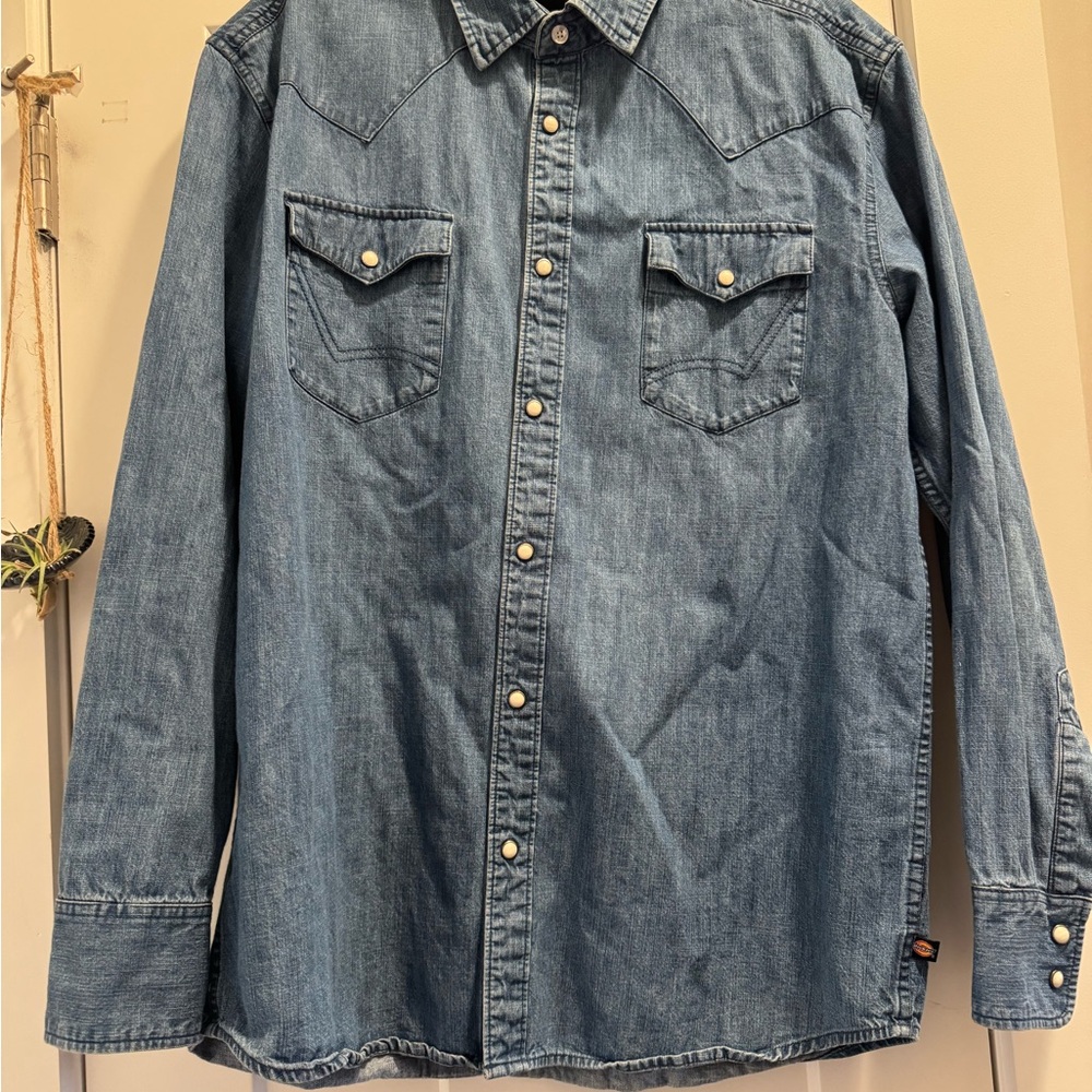 Dickies Relaxed Fit Denim Shirt